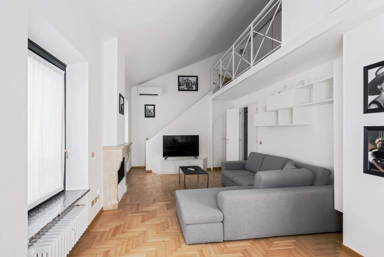 Living Brera, A Unique Experience - Vicolo Fiori Milão Exterior foto